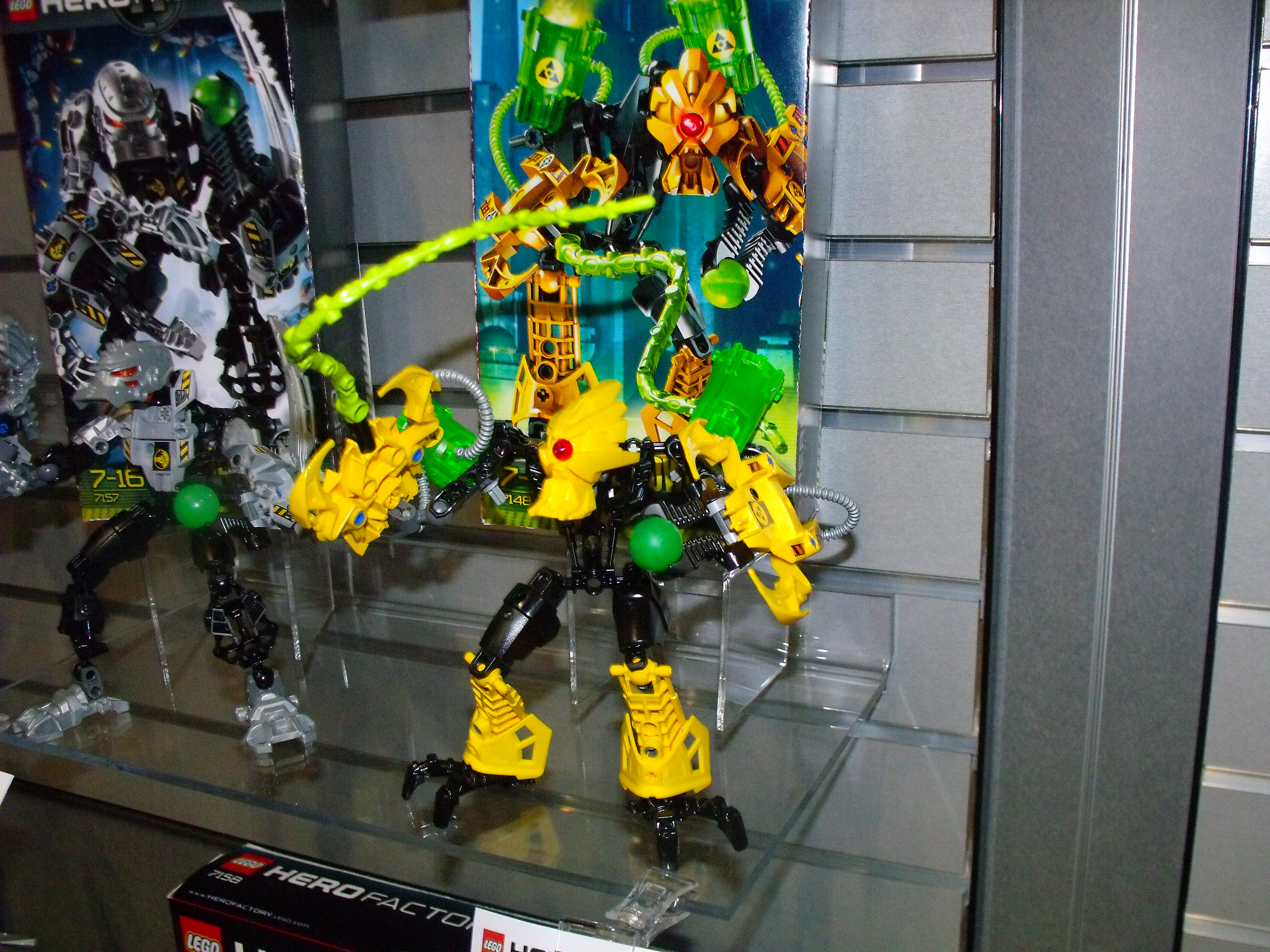 toy_fair_147.jpg