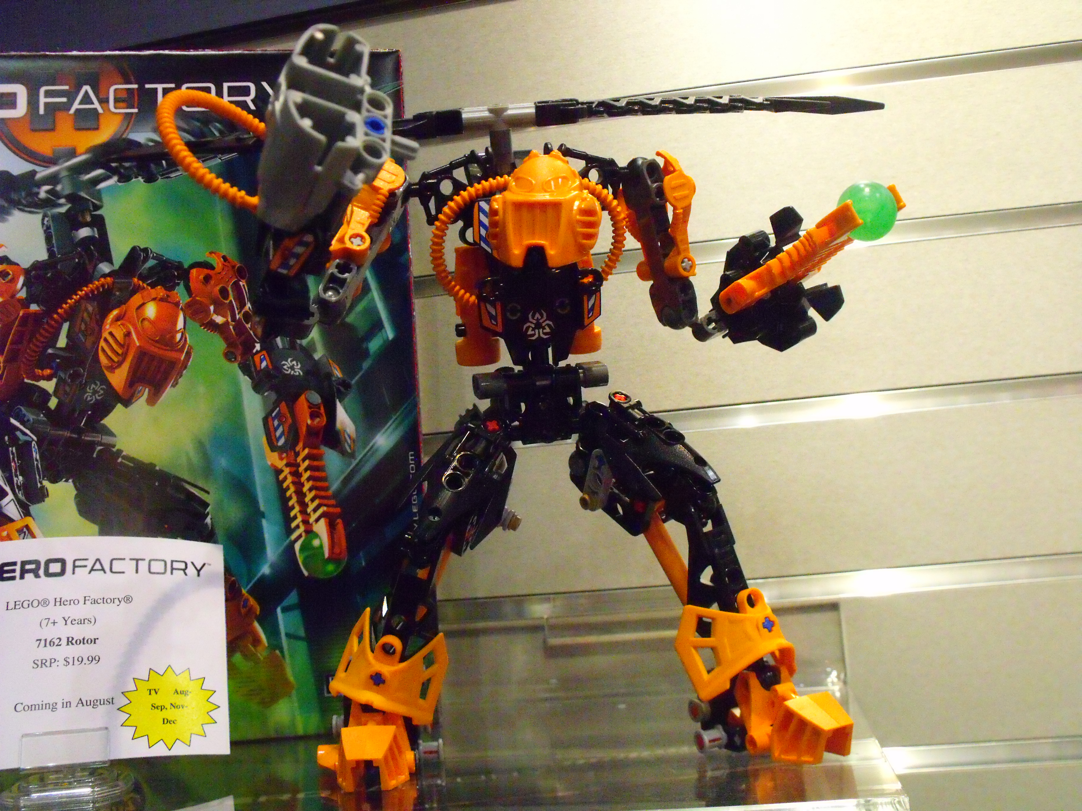 toy_fair_378.jpg