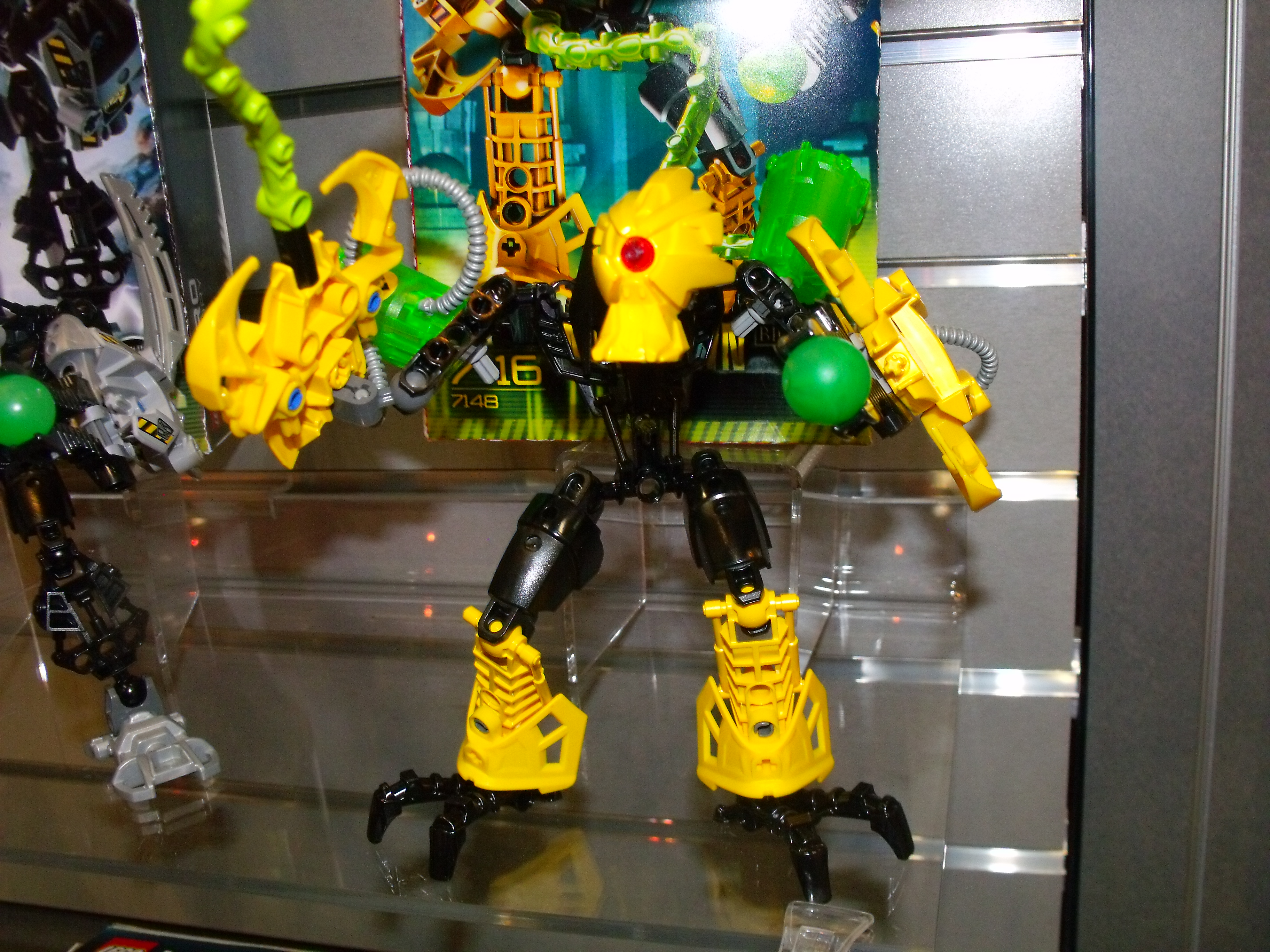toy_fair_494.jpg