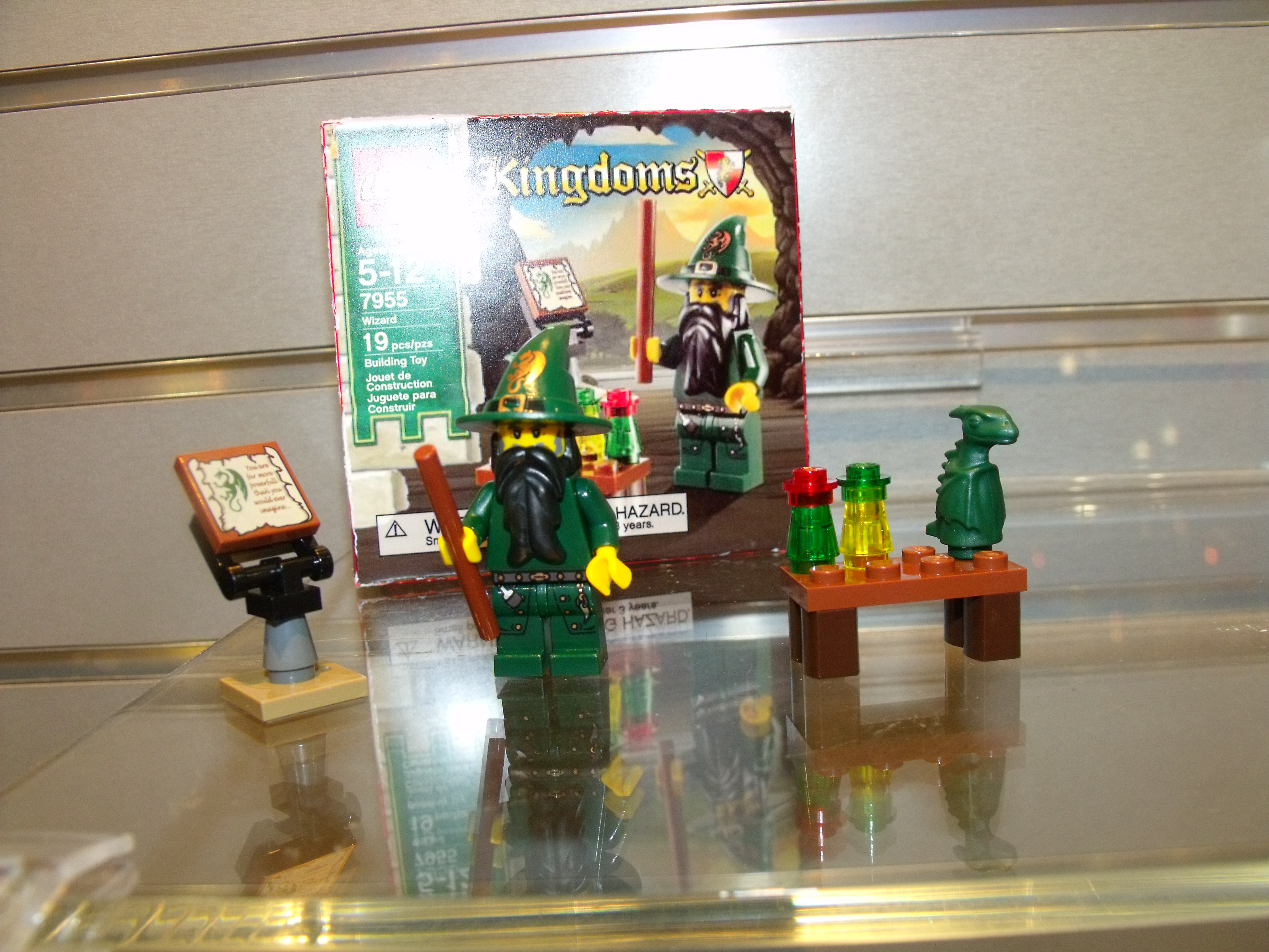 toy_fair_328.jpg