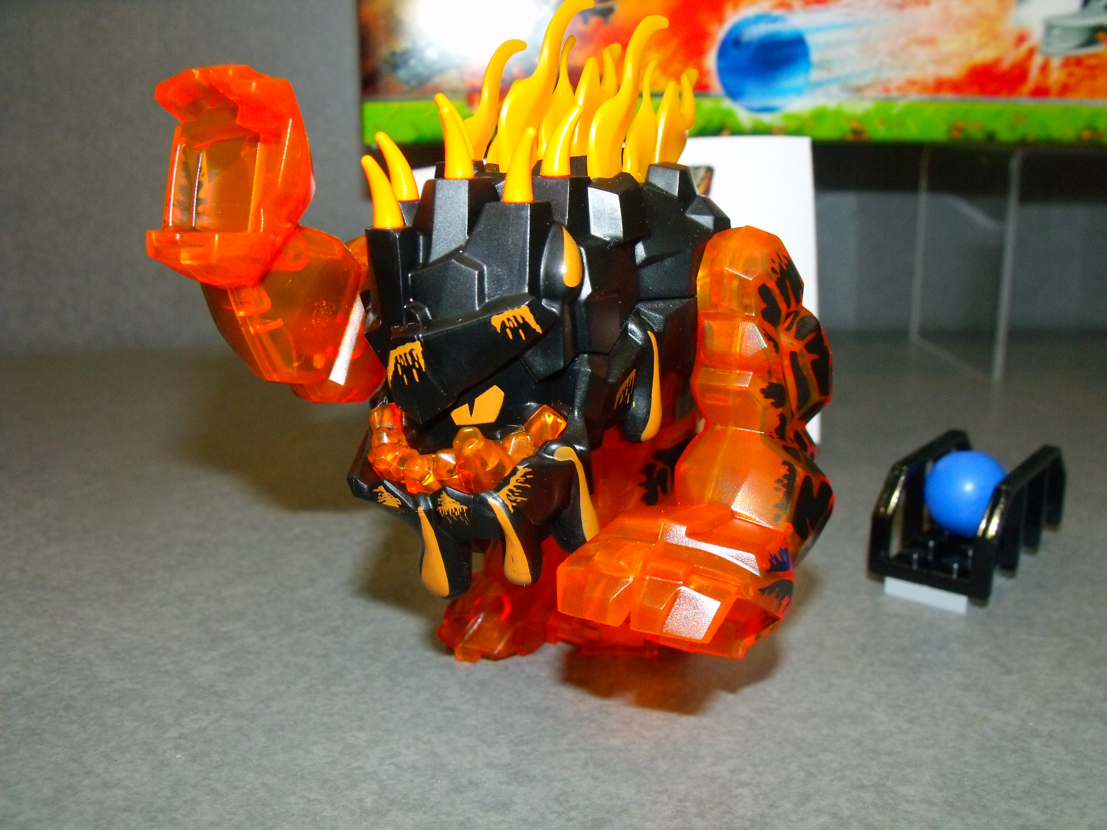toy_fair_424.jpg