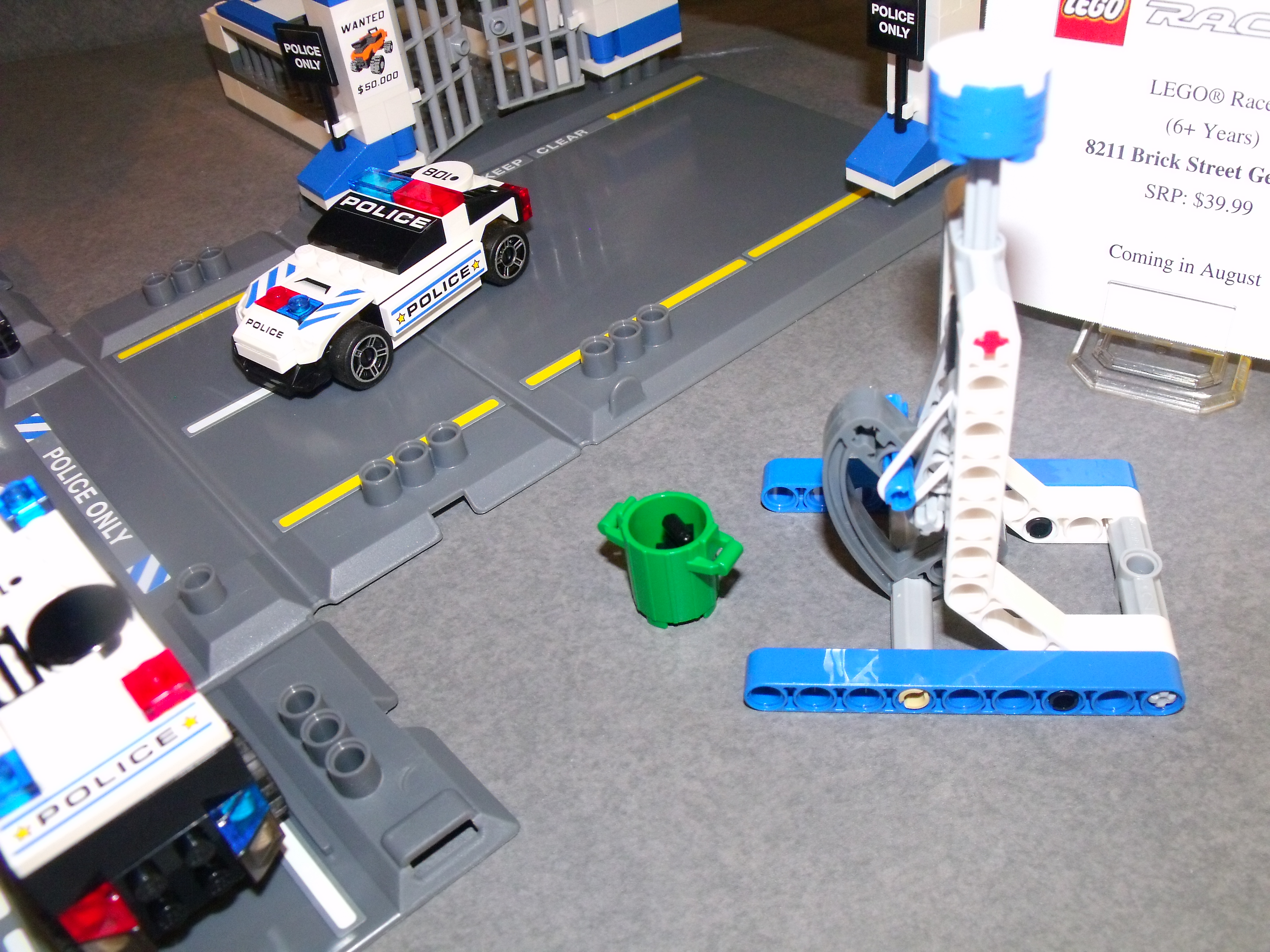 toy_fair_438.jpg