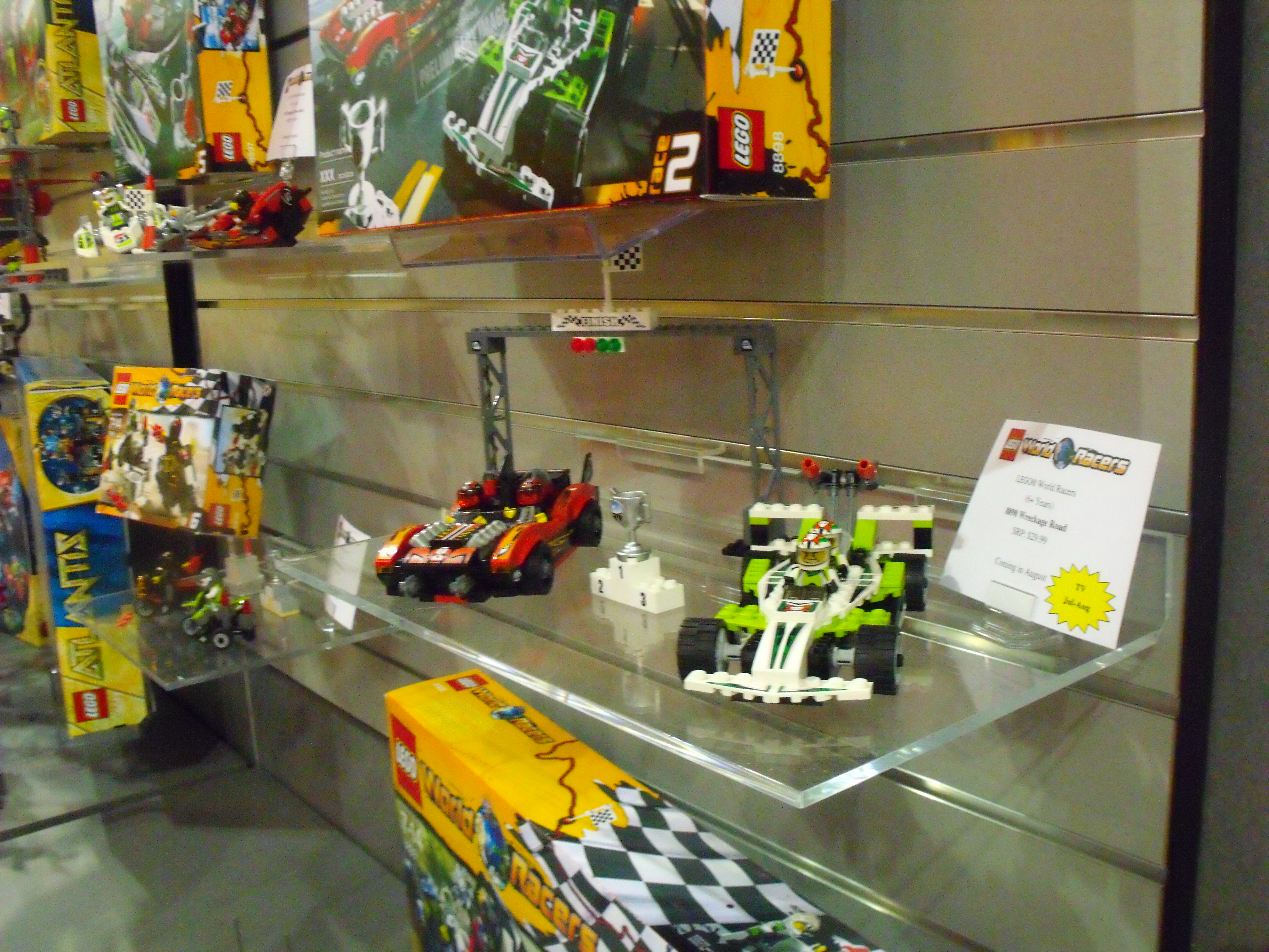 toy_fair_095.jpg