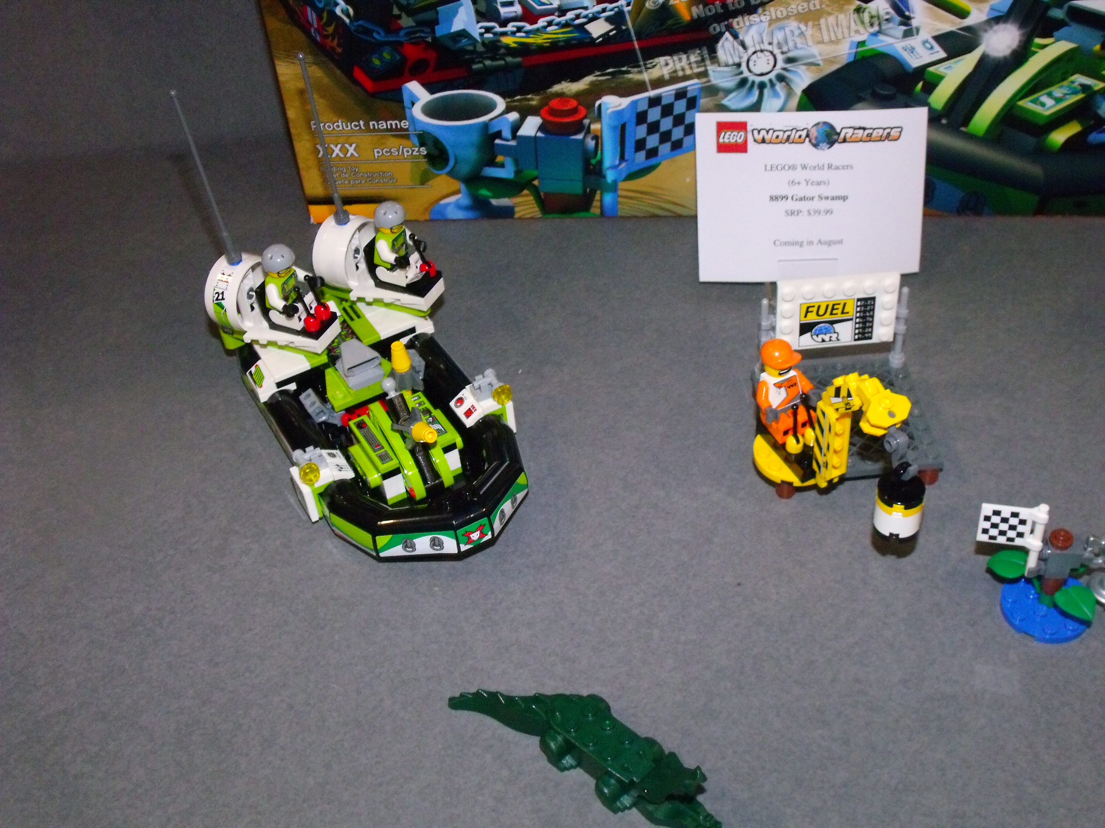 toy_fair_196.jpg