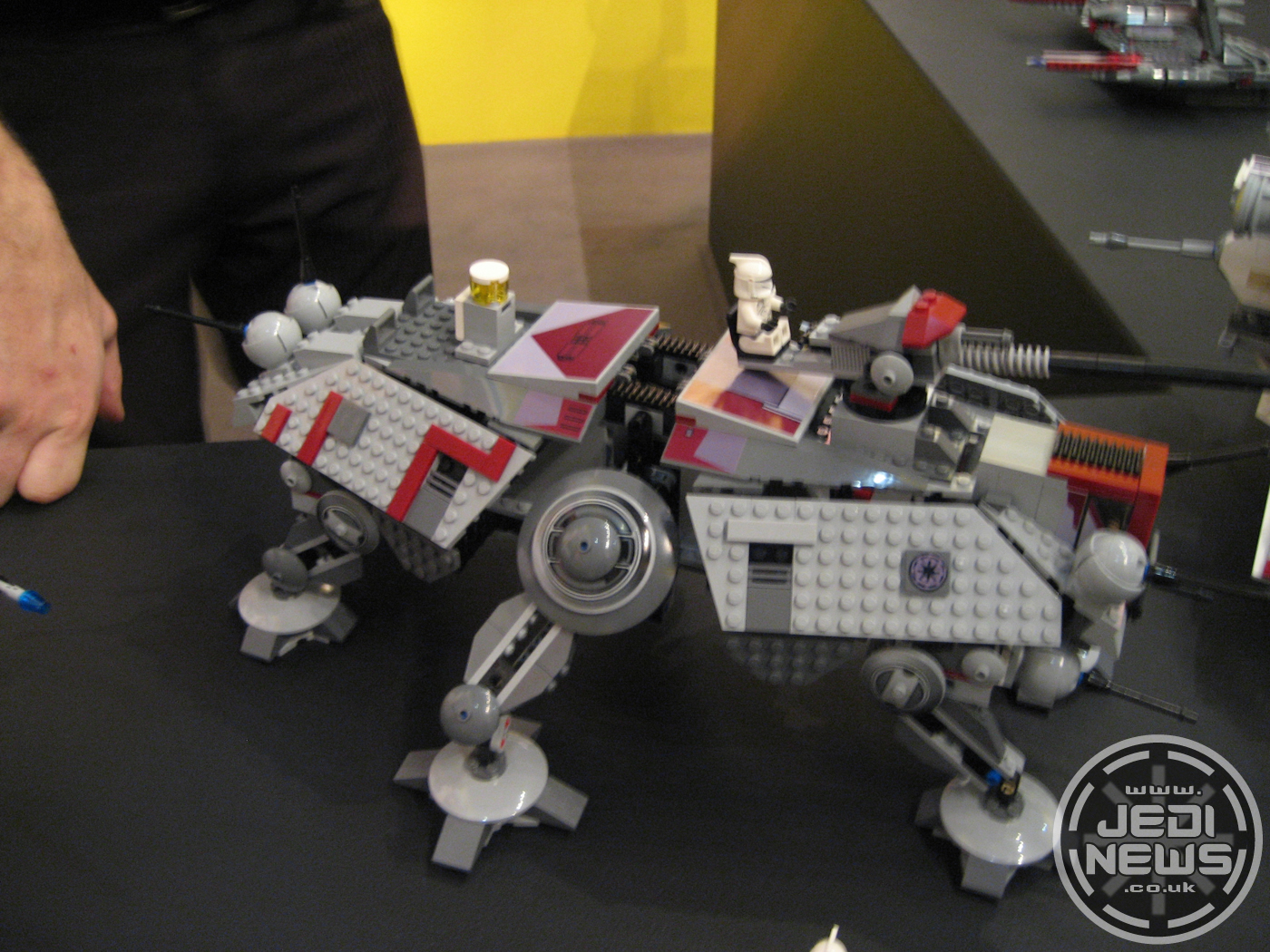 7675_at-te_walker-24.jpg
