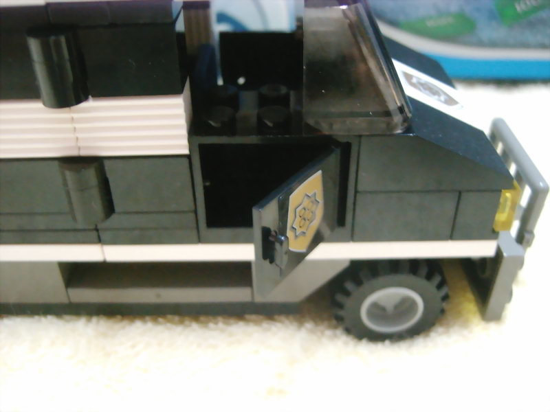 7033-14.jpg