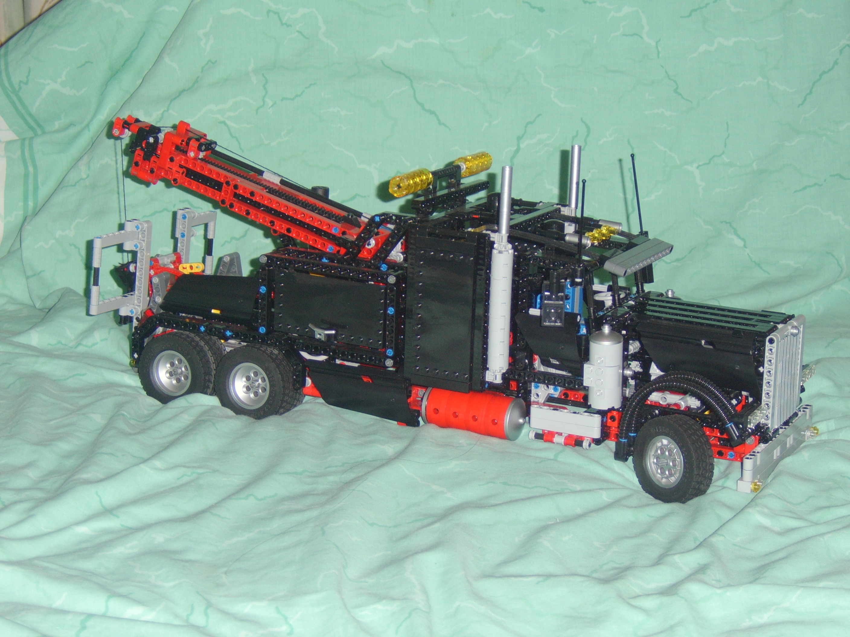8285-tow-truck.jpg