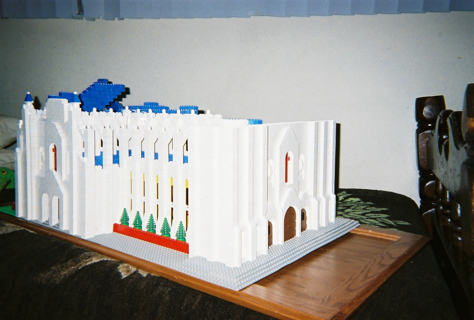 lego_cathedral_exterior.jpg