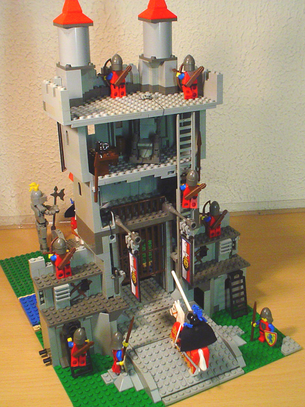 royalgate017.jpg