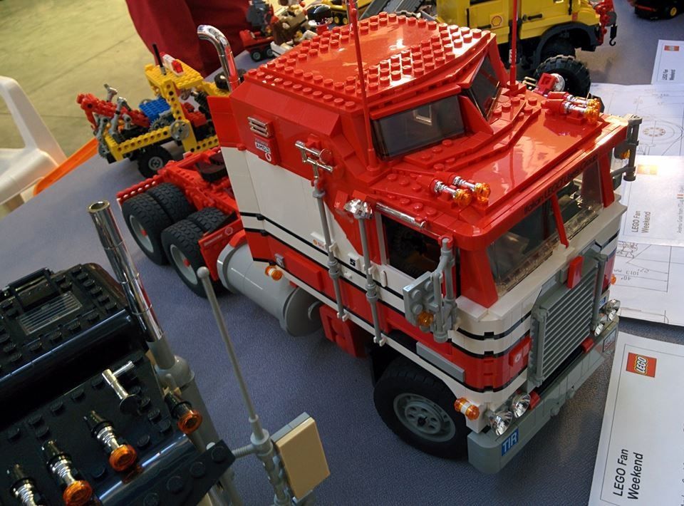 vehicles09.jpg