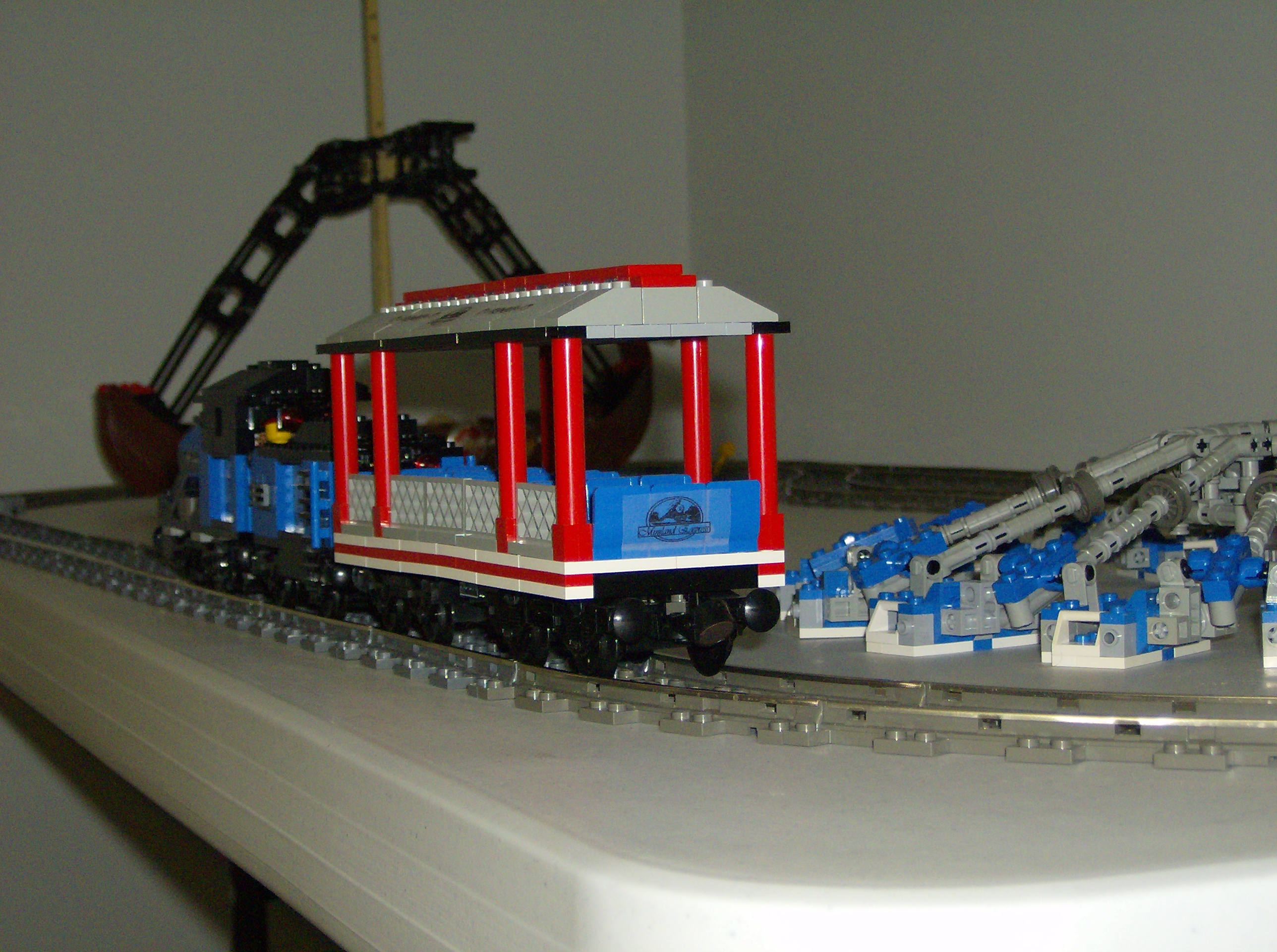 miniland_express_05.jpg