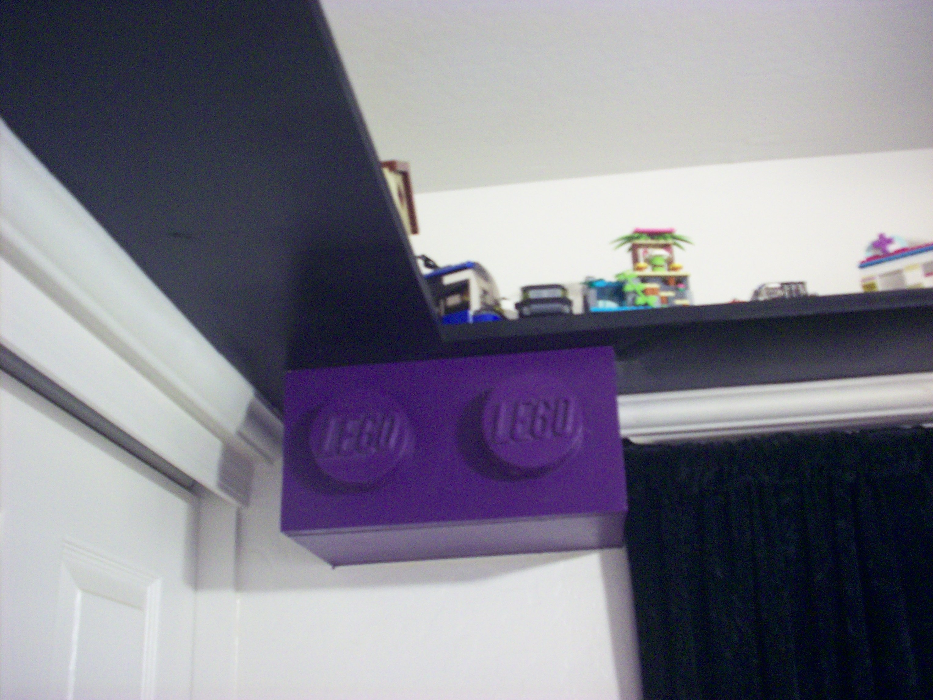speakerboxclosed.jpg