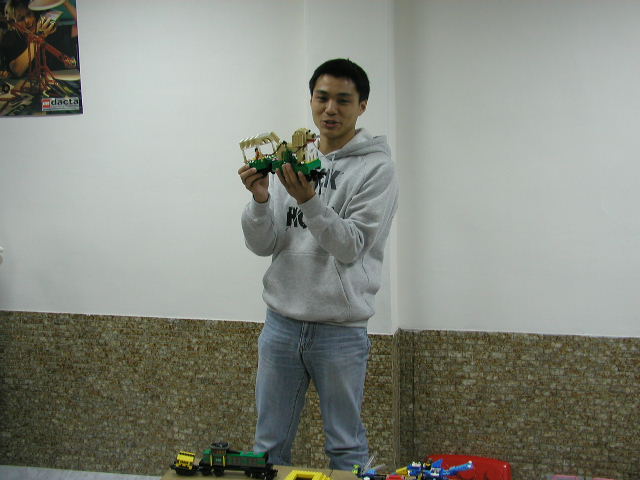 pb214189.jpg