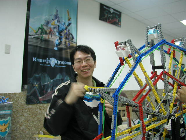 pc054296.jpg