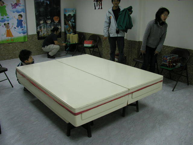 pb204078.jpg