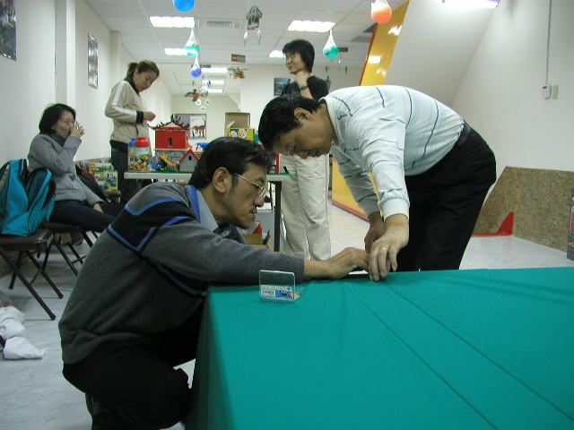 pb204080.jpg