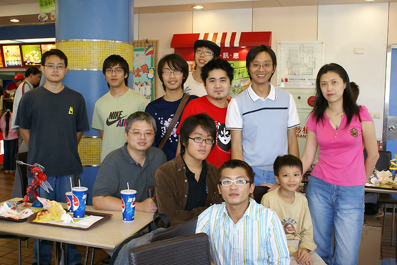 pb190432.jpg