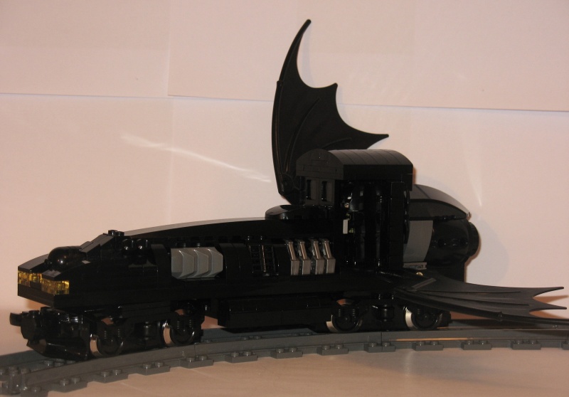 batmotive04.jpg