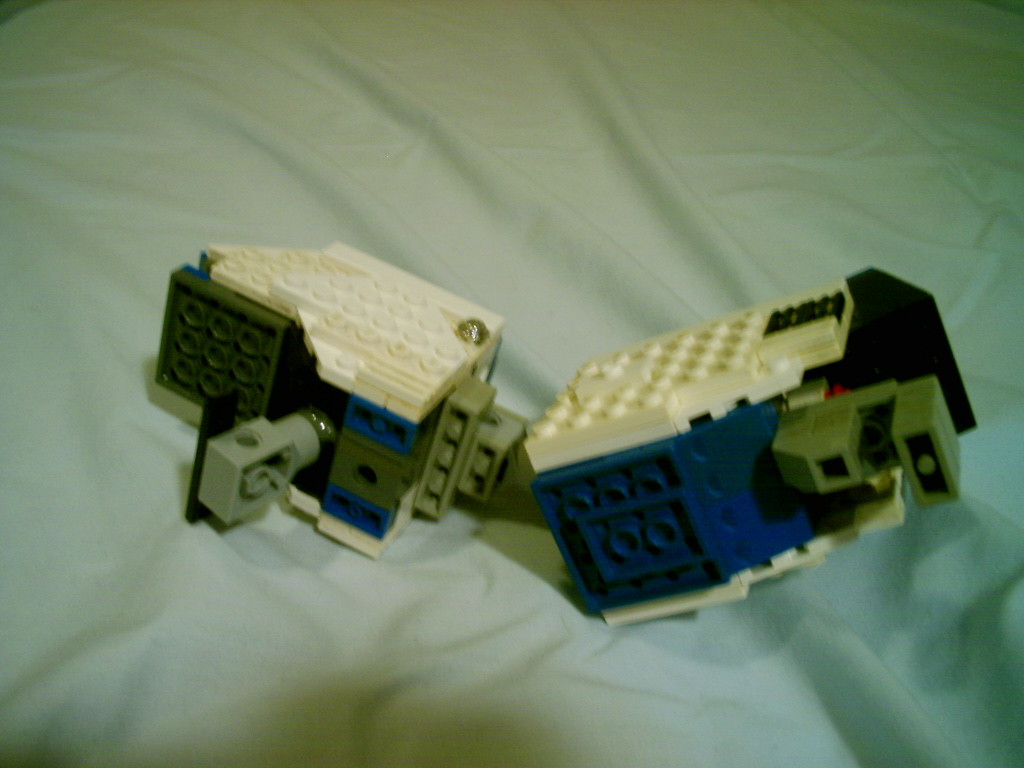 afc-0139arm.jpg