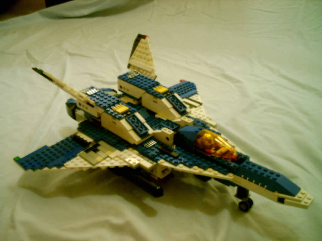 afc-01-00fighter.jpg