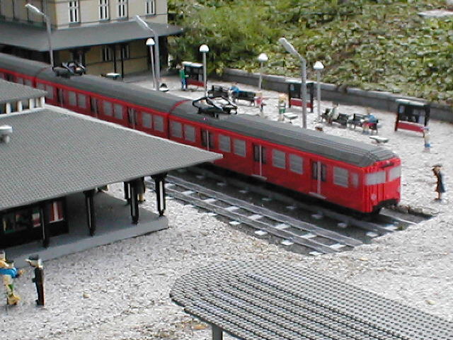 train1.jpg