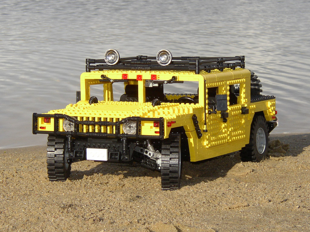gm_hummer_h1_02.jpg