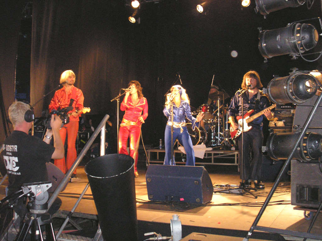 30_concert_abba.jpg