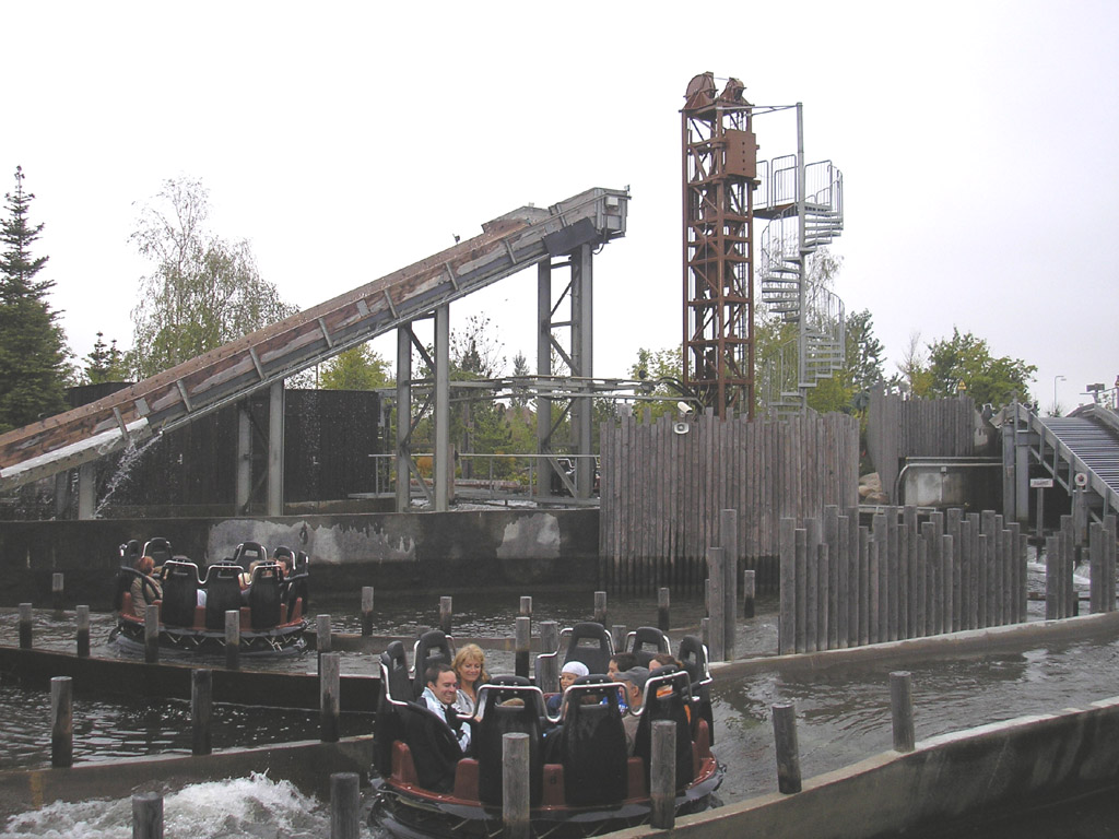 43_viking_river_splash.jpg