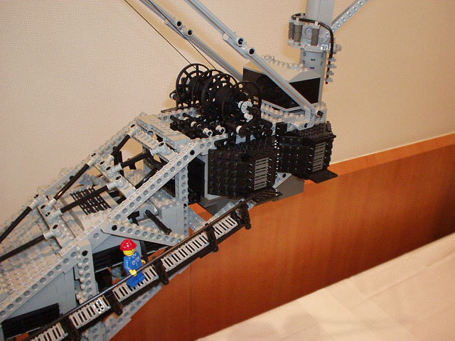 bucket_wheel_excavator_details_1.jpg