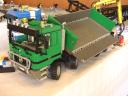 tsl2004_trucks_04_benz.jpg