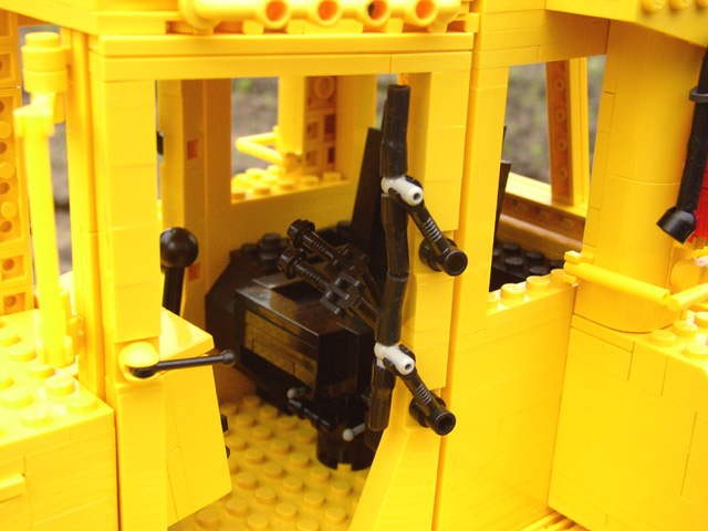 cat_d9n_details_04.jpg