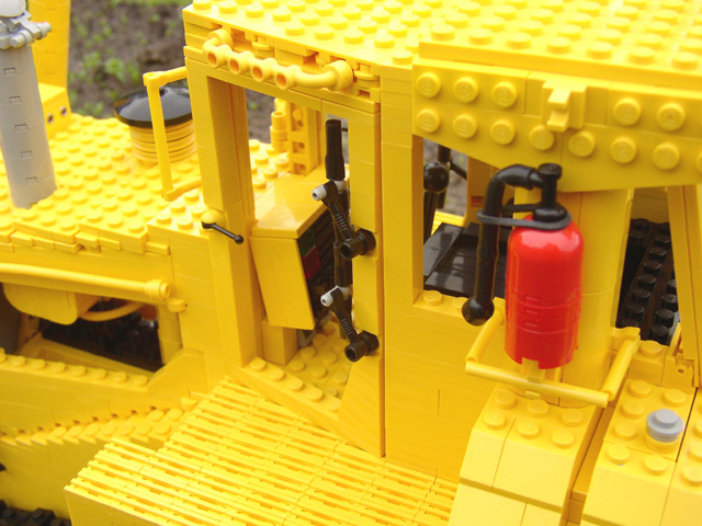 cat_d9n_details_06.jpg