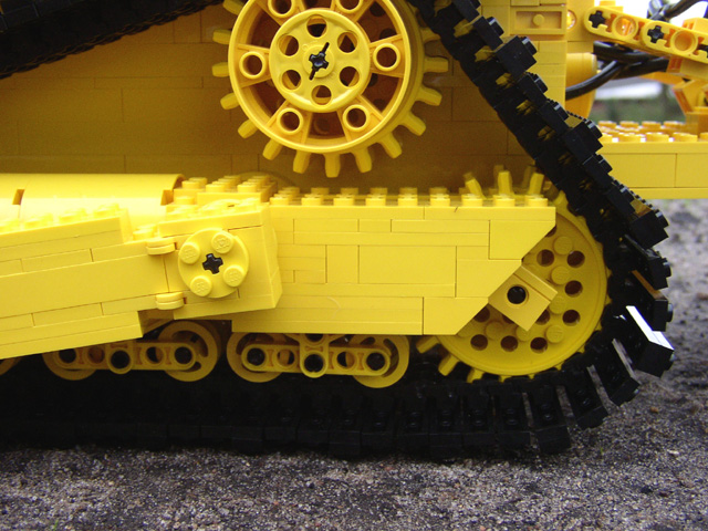 cat_d9n_details_13.jpg