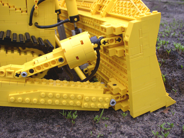 cat_d9n_details_15.jpg
