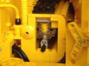 cat_d9n_engine_05.jpg