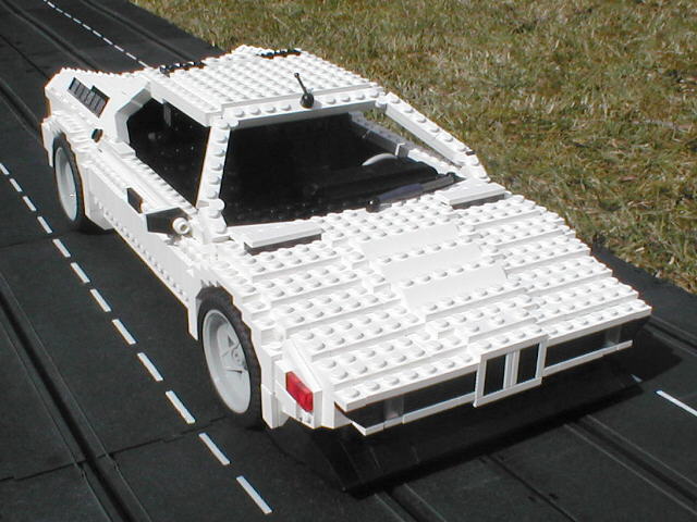 bmw_m1_view5.jpg