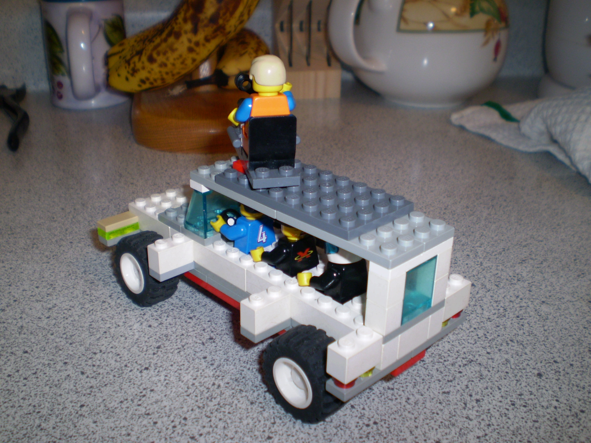 picture_003.jpg