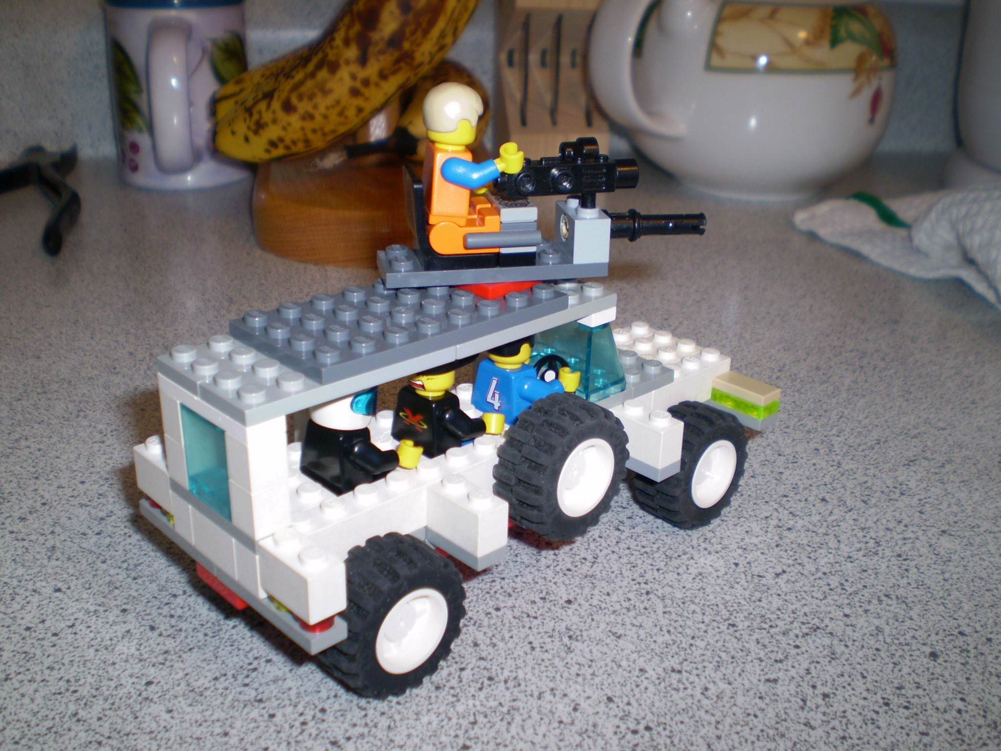 picture_004.jpg
