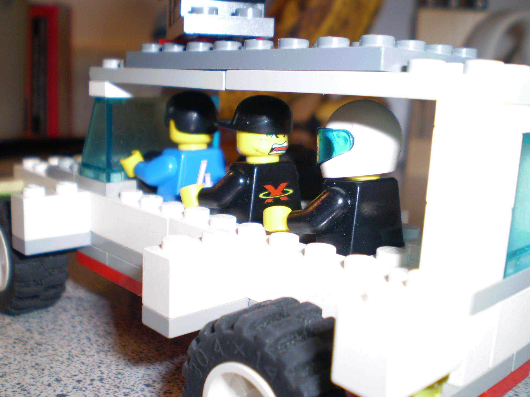 picture_007.jpg