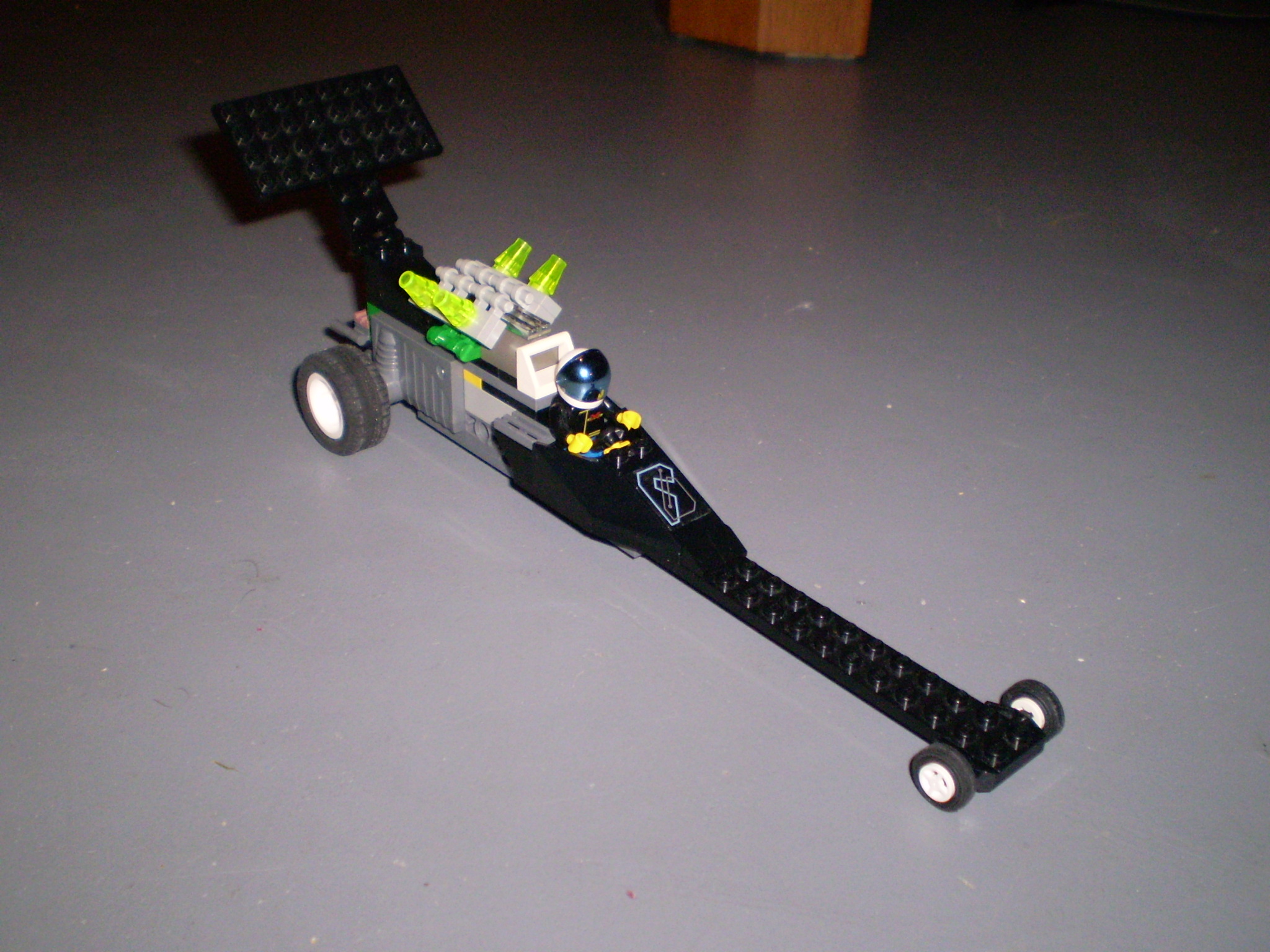 picture_873.jpg