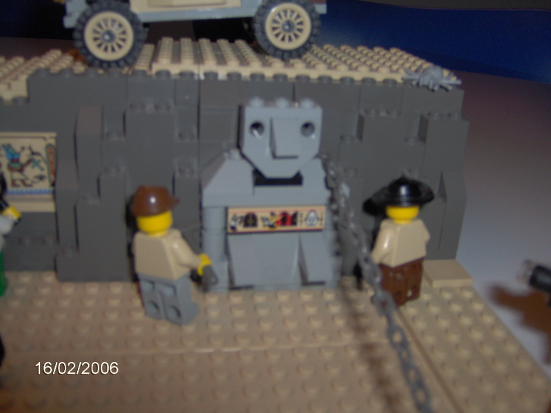 2resized.jpg