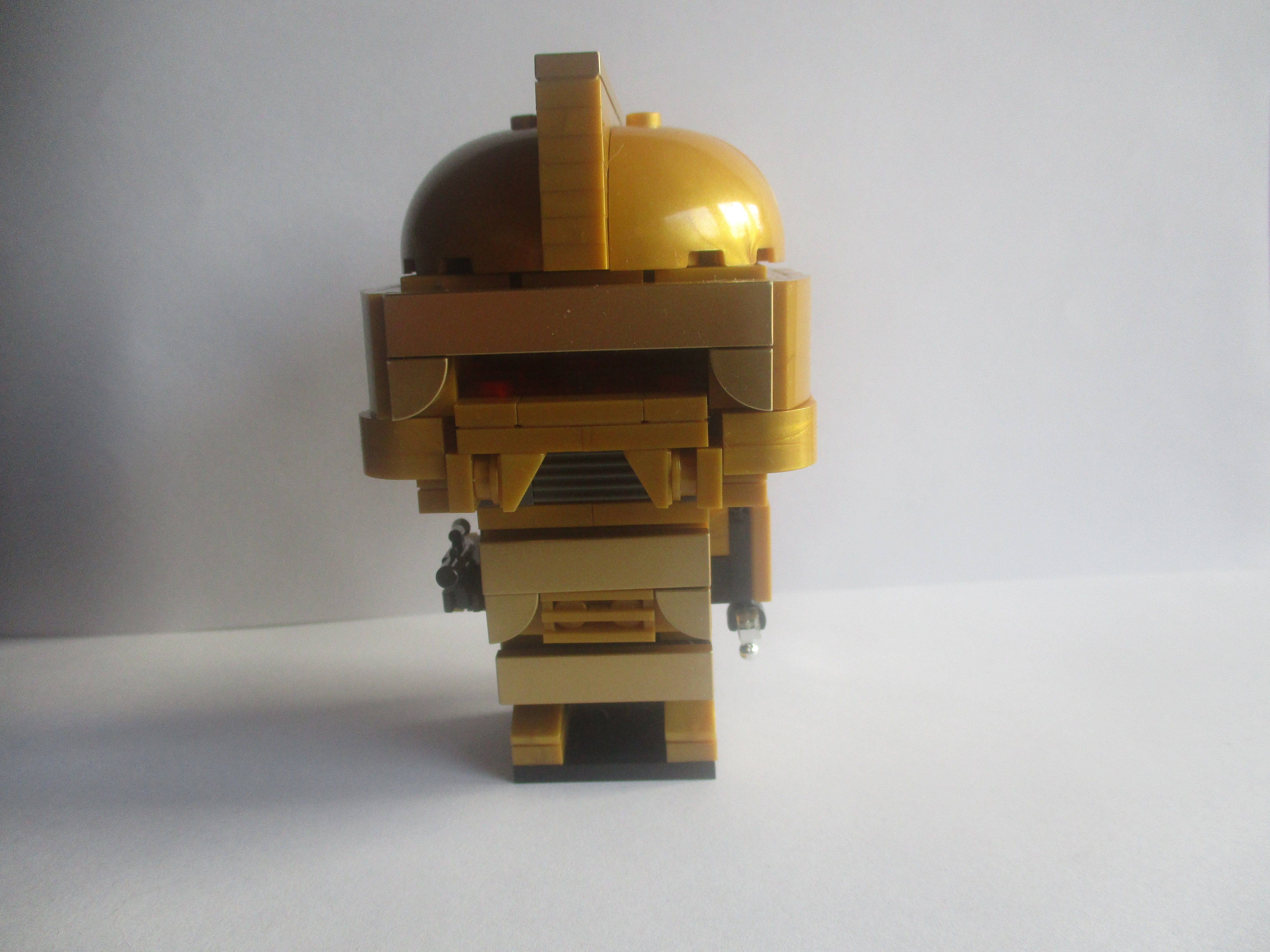 cyloncenturiongold_bh_moc_04.jpg