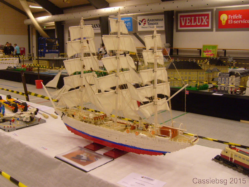 sfw2015dk_325.jpg