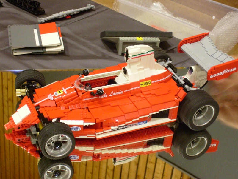 s7003569.jpg