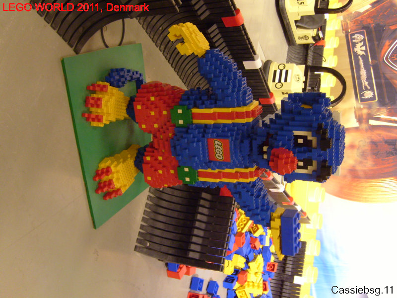 lw2011dk.070.jpg