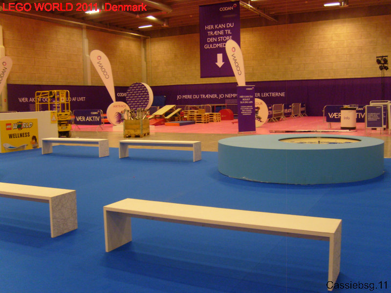 lw2011dk.140.jpg