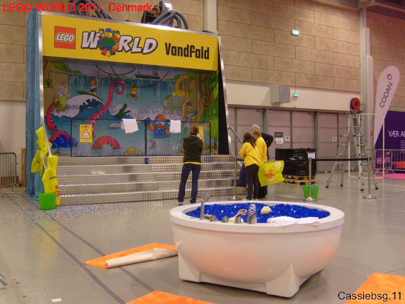 lw2011dk.142.jpg