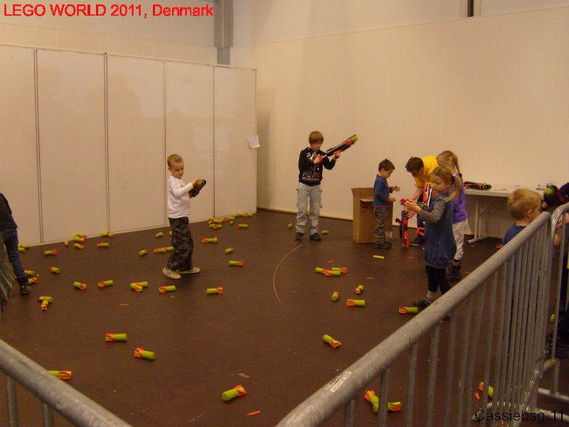 lw2011dk.243.jpg