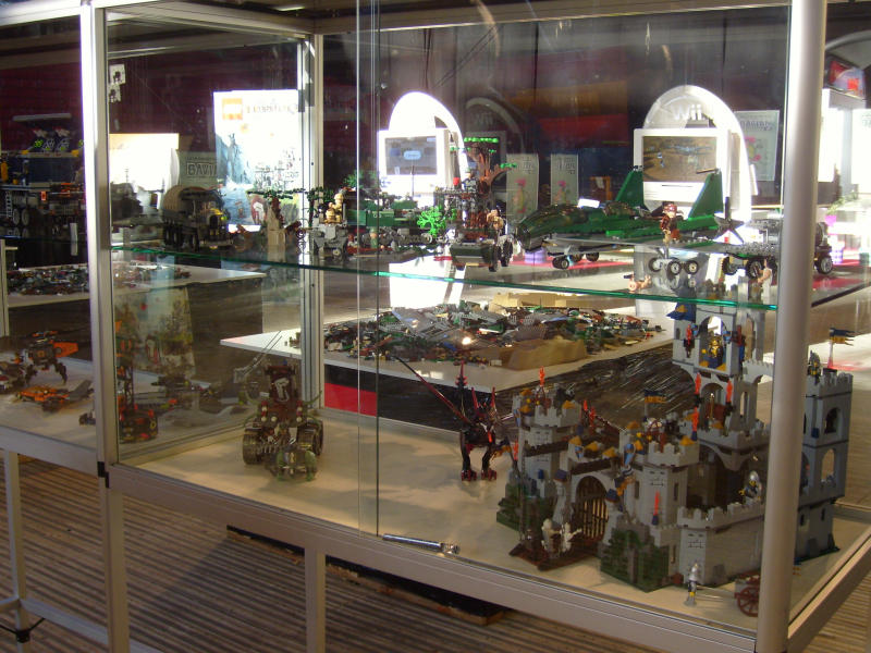 indy_castle_agents_02.jpg