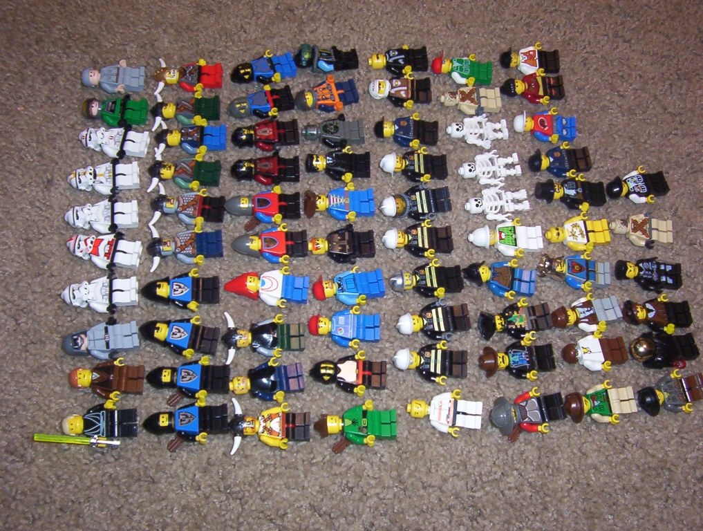 minifigs_001.jpg